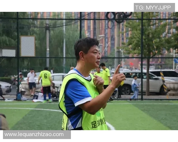 通过跑姿辨认足球巨星 揭示球员独特风采与运动特征